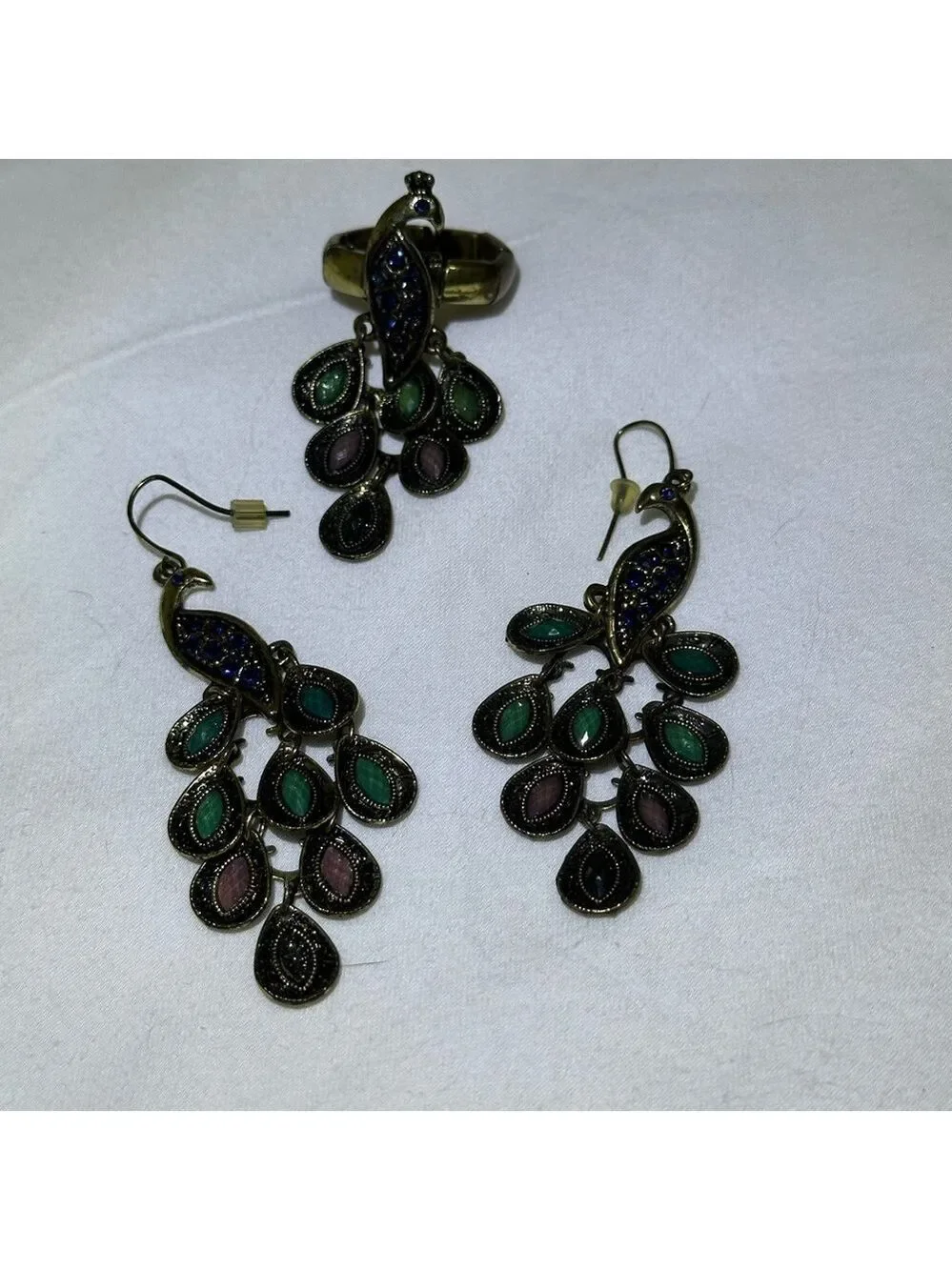 VINTAGE BOHEMIAN PEACOCK CHANDELIER EARRINGS & RING SET OCEAN HUES STATEMENT LUX